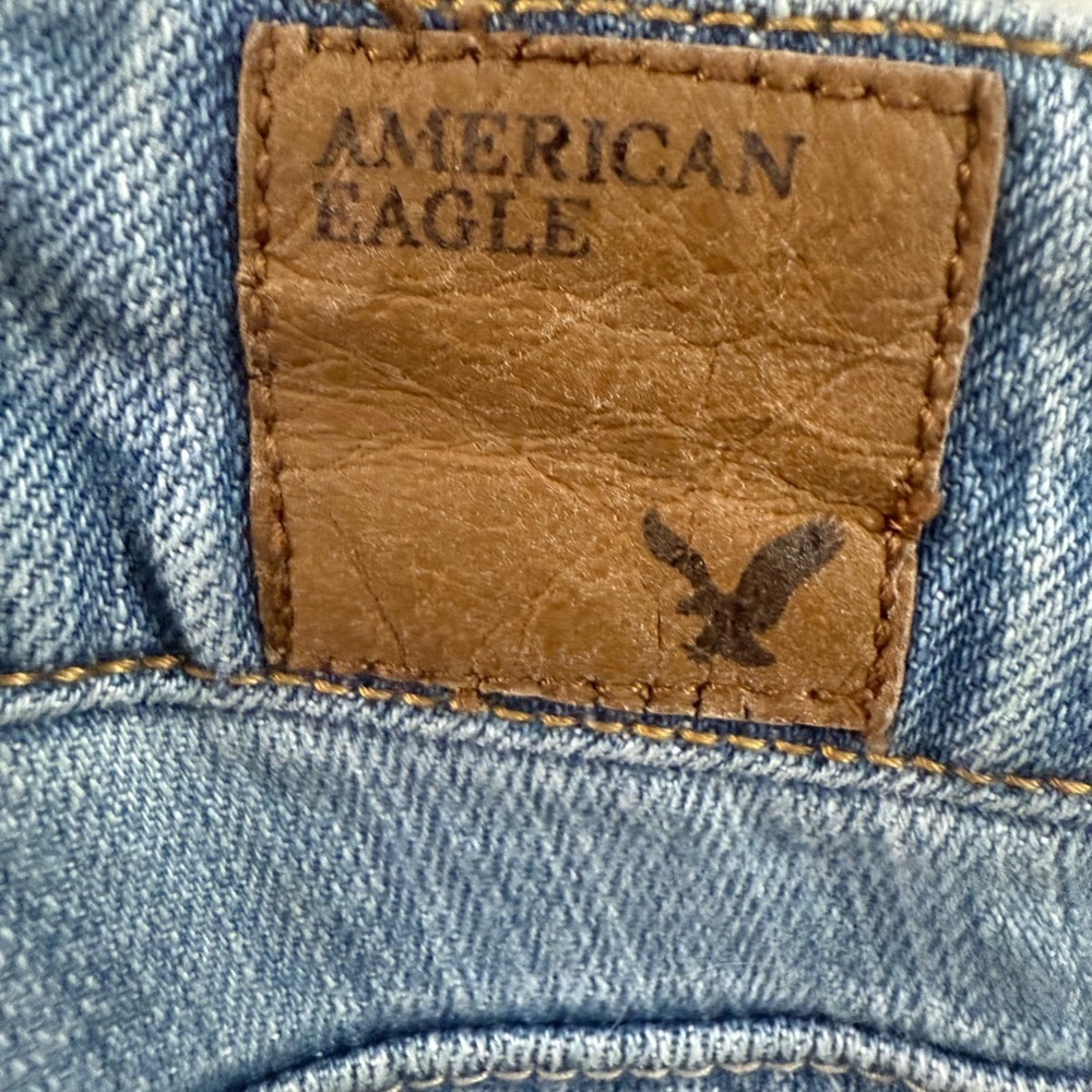 AMERICAN EAGLE Women’s Skinny Stretch Jeans SIZE 8R Studded Trim Distressed - Picture 6 of 6